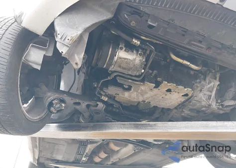 2009 Volvo S40 2.4I из США, поврежденный, VIN YV1MS390192448789